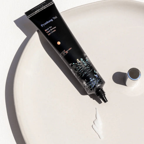 Black Tea Time Reverse Eye Cream - WowSkin Romania