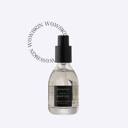 Aromatica Ritual Hair Oil Lavender & Patchouli oferă strălucire instantă și netezire pentru părul uscat și deteriorat. Uleiul de păr vegan protejează și parfumează cu note relaxante.