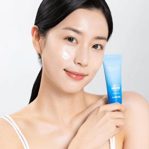 Medi-Peel Aqua Mooltox Water-Fit Sun Serum - WowSkin Romania