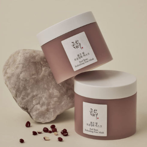 Mască de față cu ingrediente naturale pentru curățare profundă și controlul sebumului. Beauty of Joseon Red Bean Refreshing Pore Mask regenerează și uniformizează textura pielii. wowskin.ro