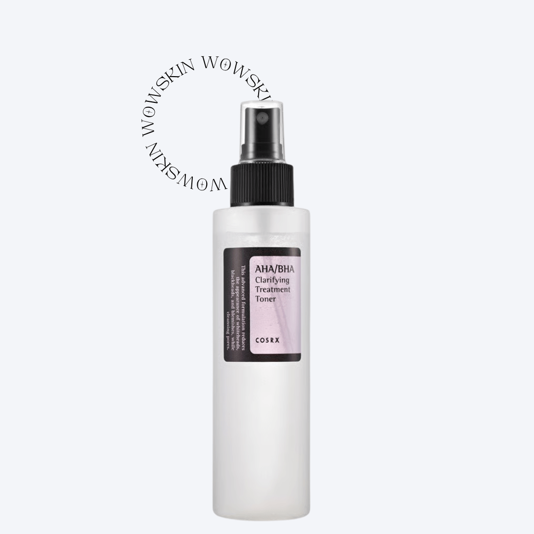 COSRX AHA/BHA Clarifying Treatment Toner exfoliază delicat pielea, curățând porii și prevenind apariția punctelor negre. Formula sa echilibrează pH-ul și netezește textura pielii. wowskin.ro