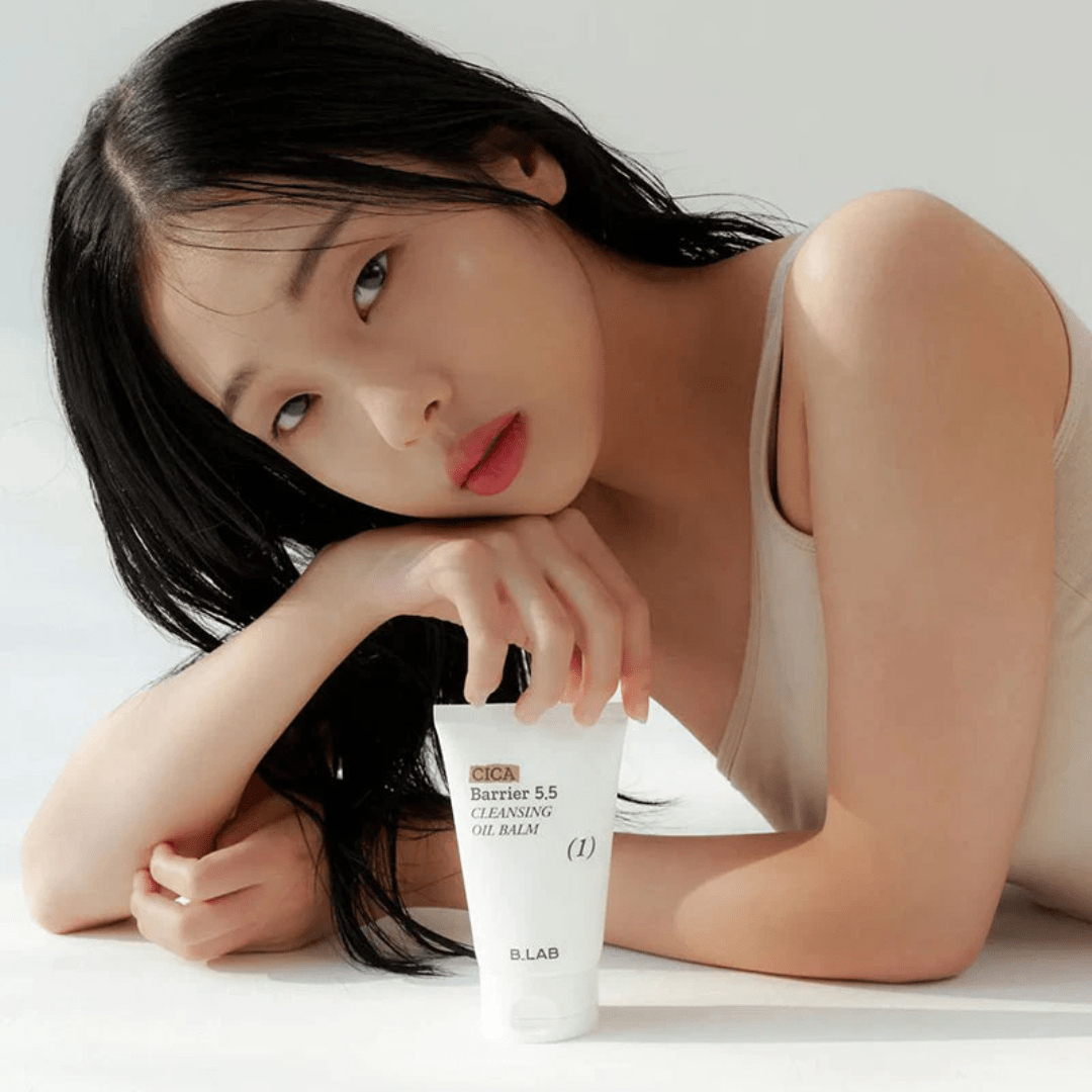 Aplicare B_Lab Cica Barrier 5.5 Gel Cleanser – ritual de dimineaţă/seara pentru ten echilibrat