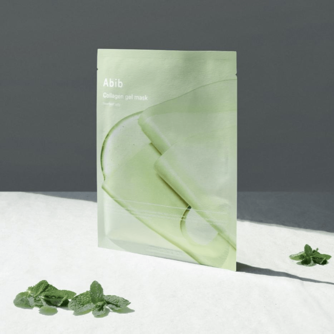 Collagen Gel Mask Heartleaf Jelly - WowSkin Romania Abib Collagen Gel Mask Heartleaf Jelly hidratează intens și calmează pielea sensibilă, datorită extractului de Heartleaf și colagen. Masca are textură gel pentru aderență perfectă. wowskin.ro