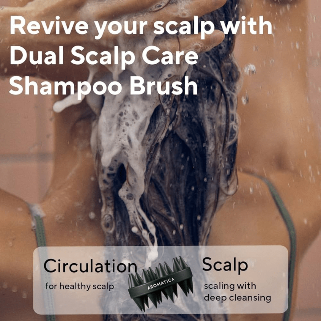 Spune adio acumulărilor de sebum cu Aromatica Scalp Shampoo Brush pentru curățare intensă. Perfectă pentru părul gras, scalp iritat sau sensibil.