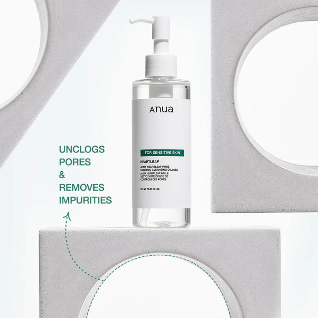 Descoperă Anua Cleansing Oil MILD, un produs coreean de top pentru ten mixt, gras sau sensibil. Textura lejeră îndepărtează impuritățile fără a lăsa senzație uleioasă.